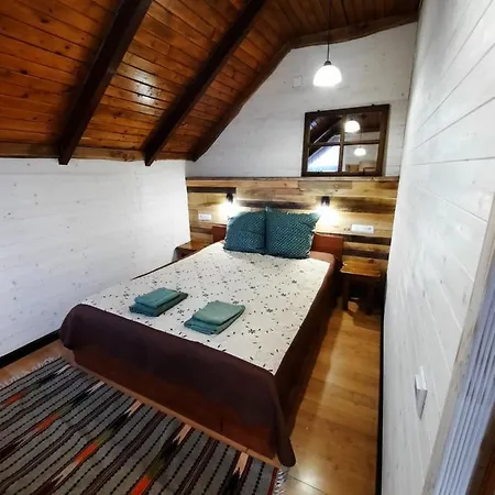 333 Гостевой дом Яремча